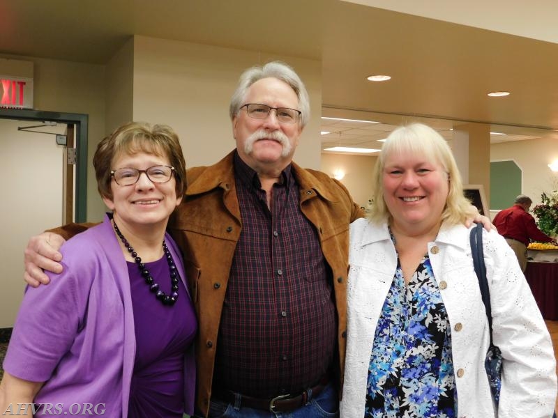 Chris Schoon with Lynn and Laurie Platt