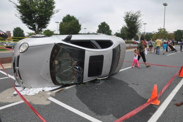 Extrication demonstration. NNO 2013