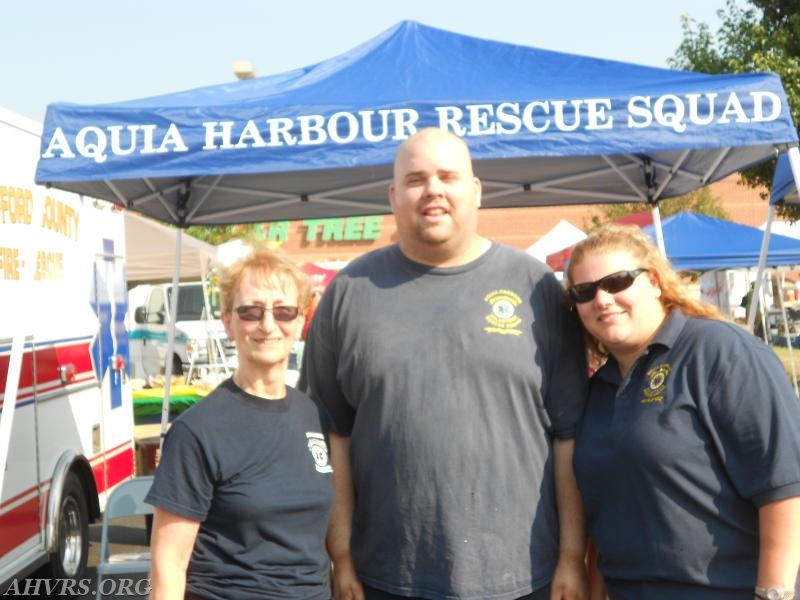 Janet, james and Angela 
NNO 2014