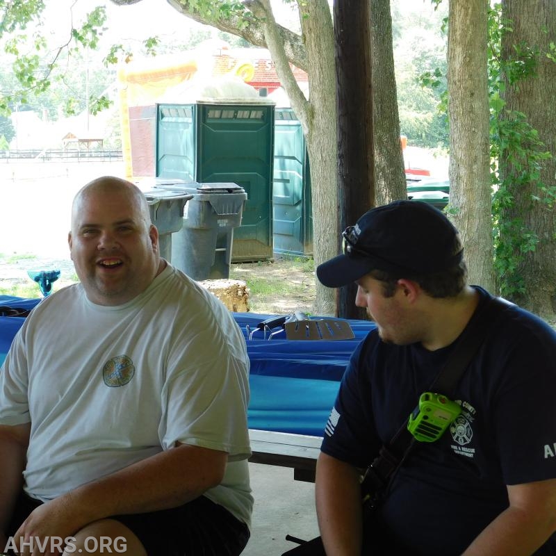 Anniversary Picnic ; James an dCarl