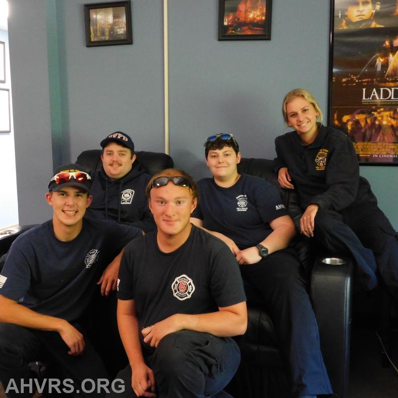 R 5 and R 9 crews
