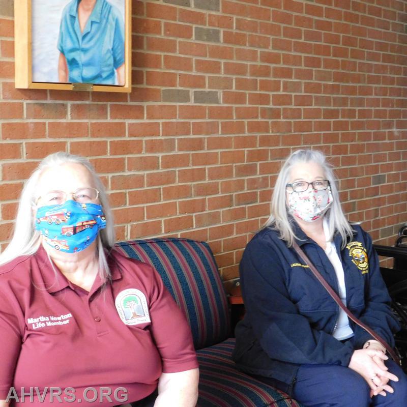 Marth Newton R7 President and Laurie Adams R5 President