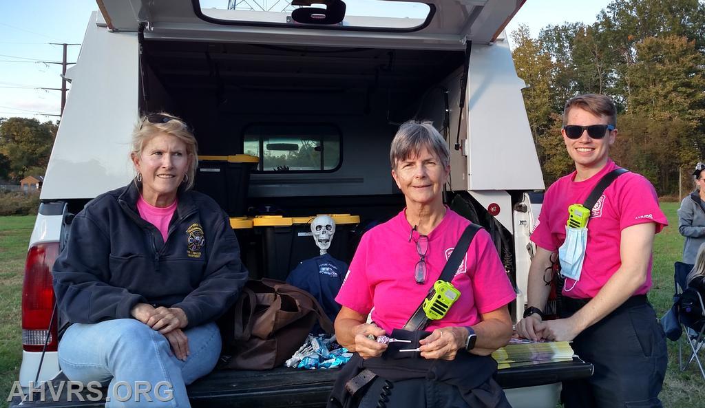 Trunk or Treat, Patricia and Jayne and Matt
