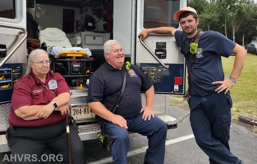 Hartwood and White Oak volunteers
